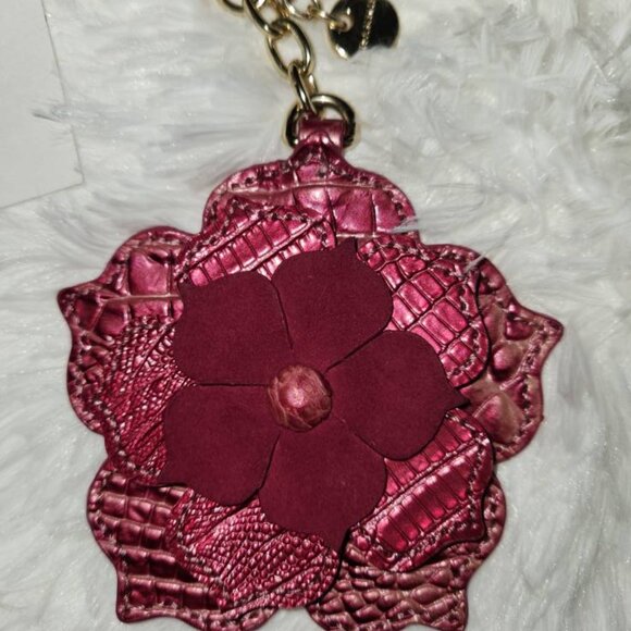 Brahmin Lotus Levan Charm Key Fob RARE Magnolia - Picture 1 of 4